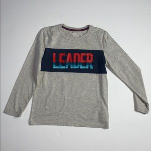 Old Navy Boys grey LEADER long sleeve shirt sz.M